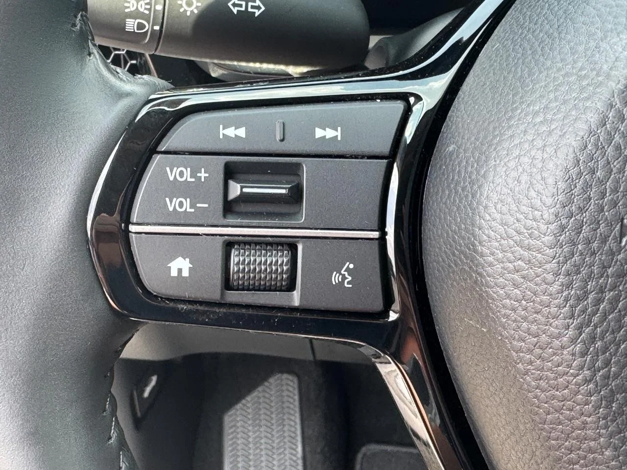 2024 Honda CR-V EX-L - Photo 22