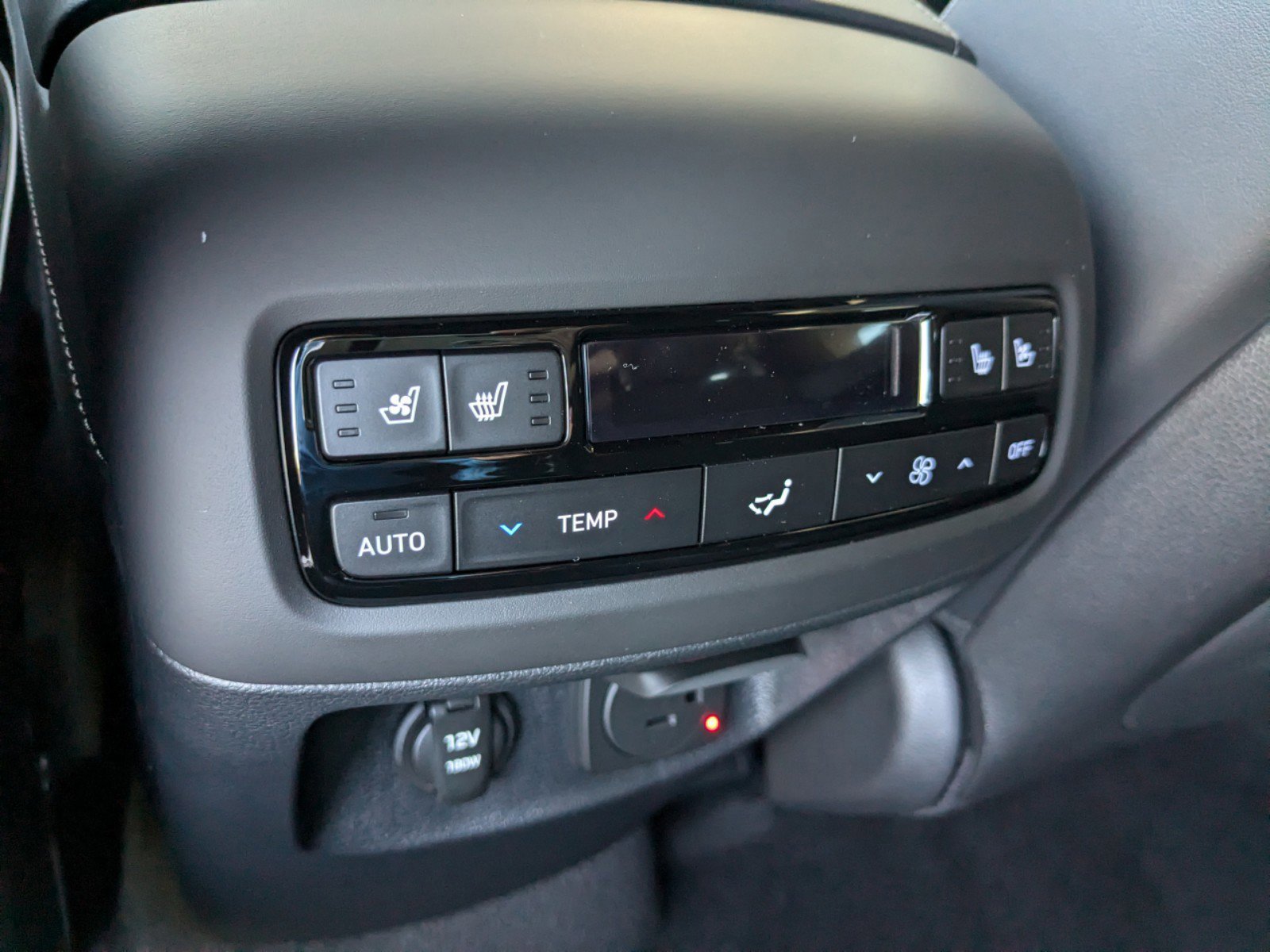 2025 Hyundai Palisade Calligraphy Night Edition - Photo 14