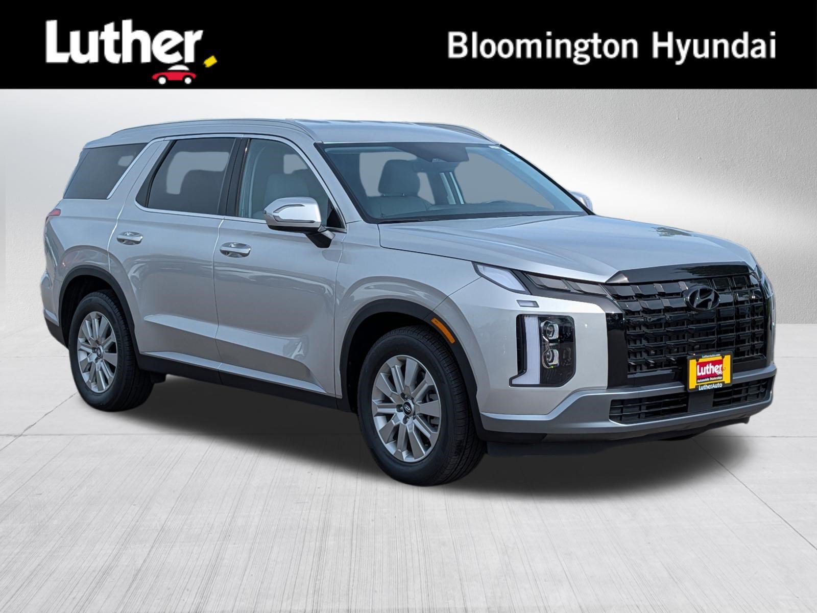 Certified Used 2025 Typhoon Silver Hyundai SEL image 1