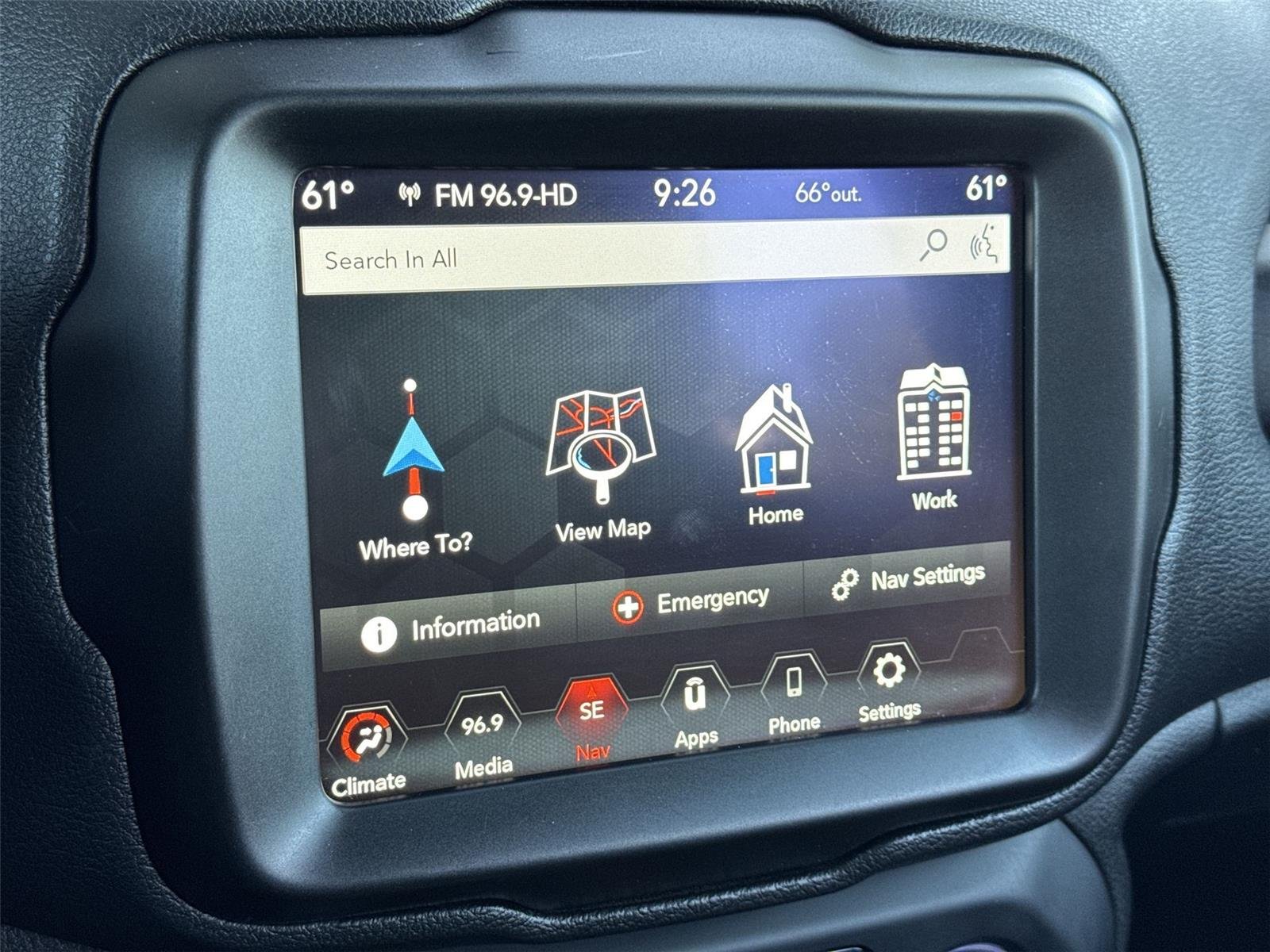 2021 Jeep Renegade 80TH Edition - Photo 14