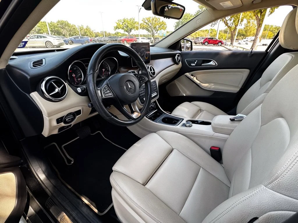 Used 2019  Mercedes-Benz GLA 250 image 20