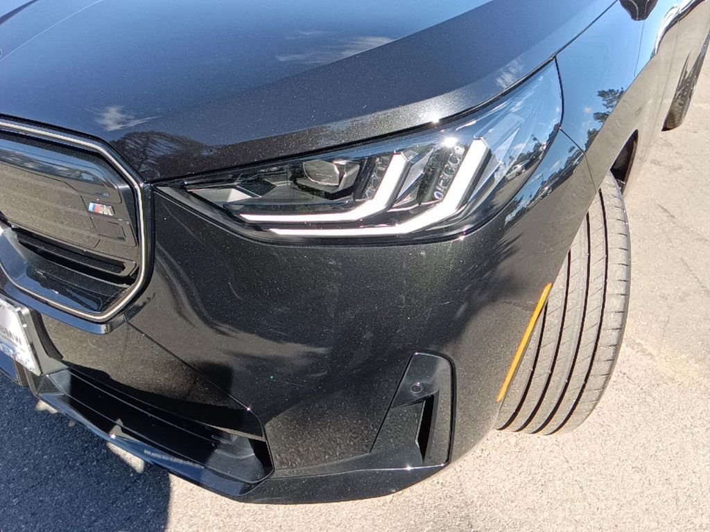 Used 2026 Black Sapphire Metallic BMW M50 xDrive image 29