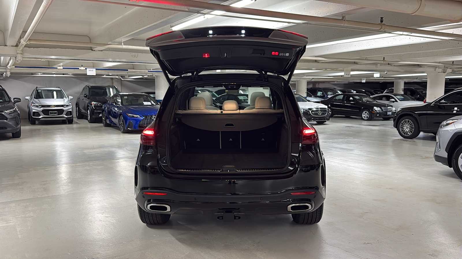 New 2026 Obsidian Black Metallic Mercedes-Benz GLE 450 image 7