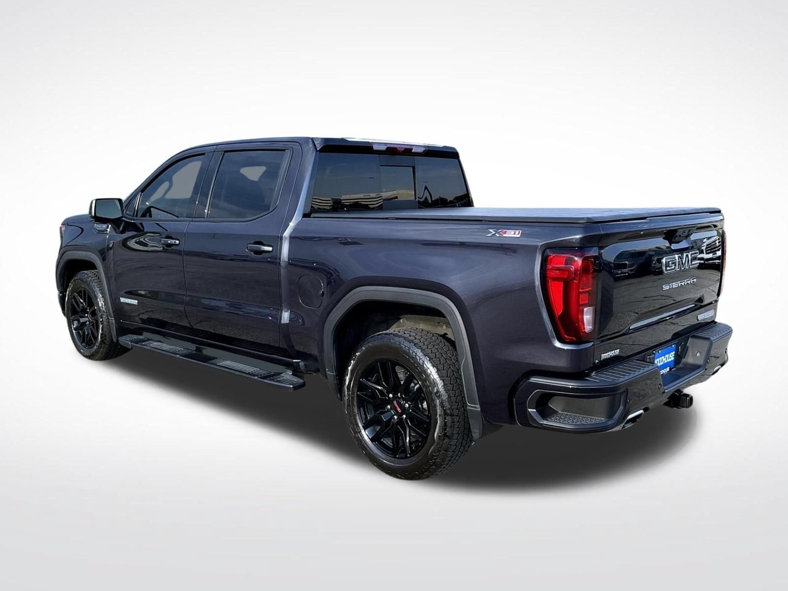 Certified Used 2023 Titanium Rush Metallic GMC Elevation image 9