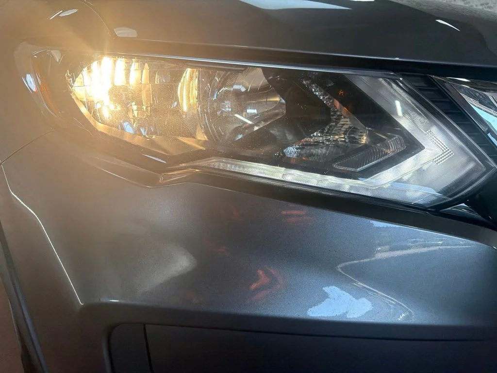 Used 2019 Gun Metallic Nissan SV image 10