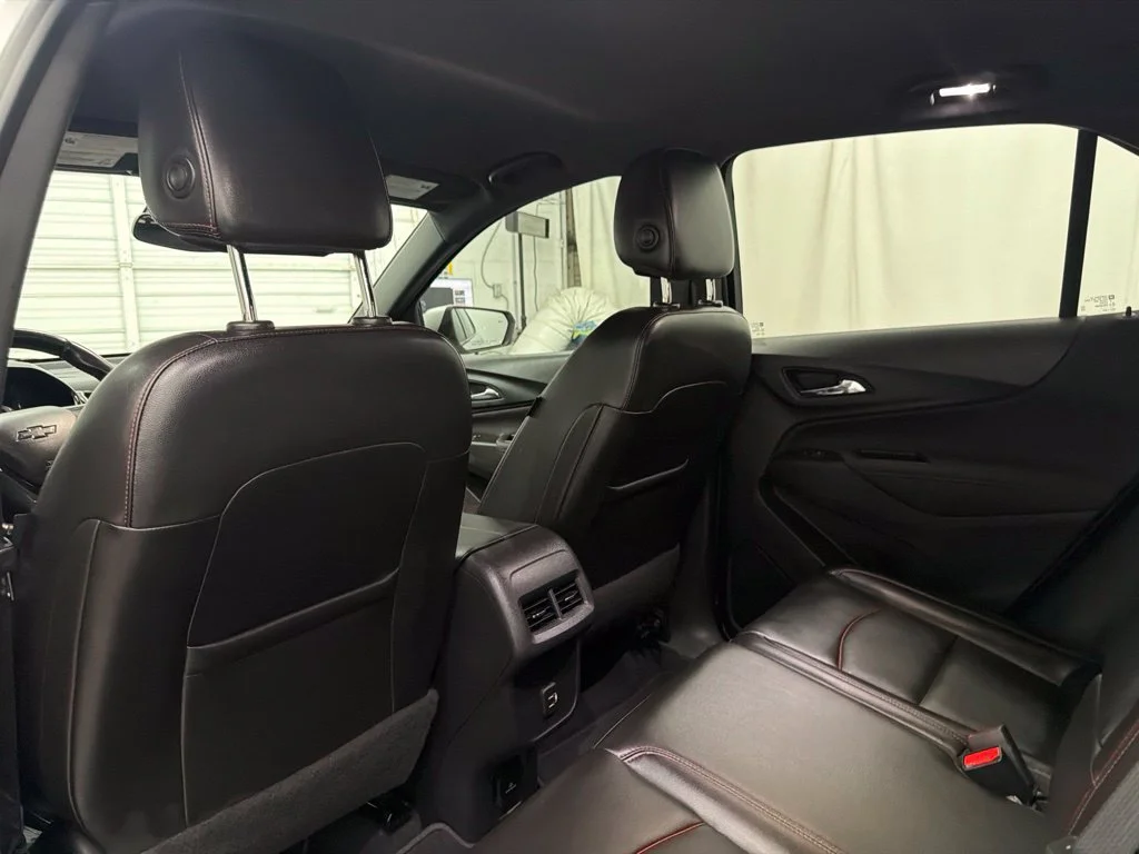 Used 2022 Silver Chevrolet RS image 23