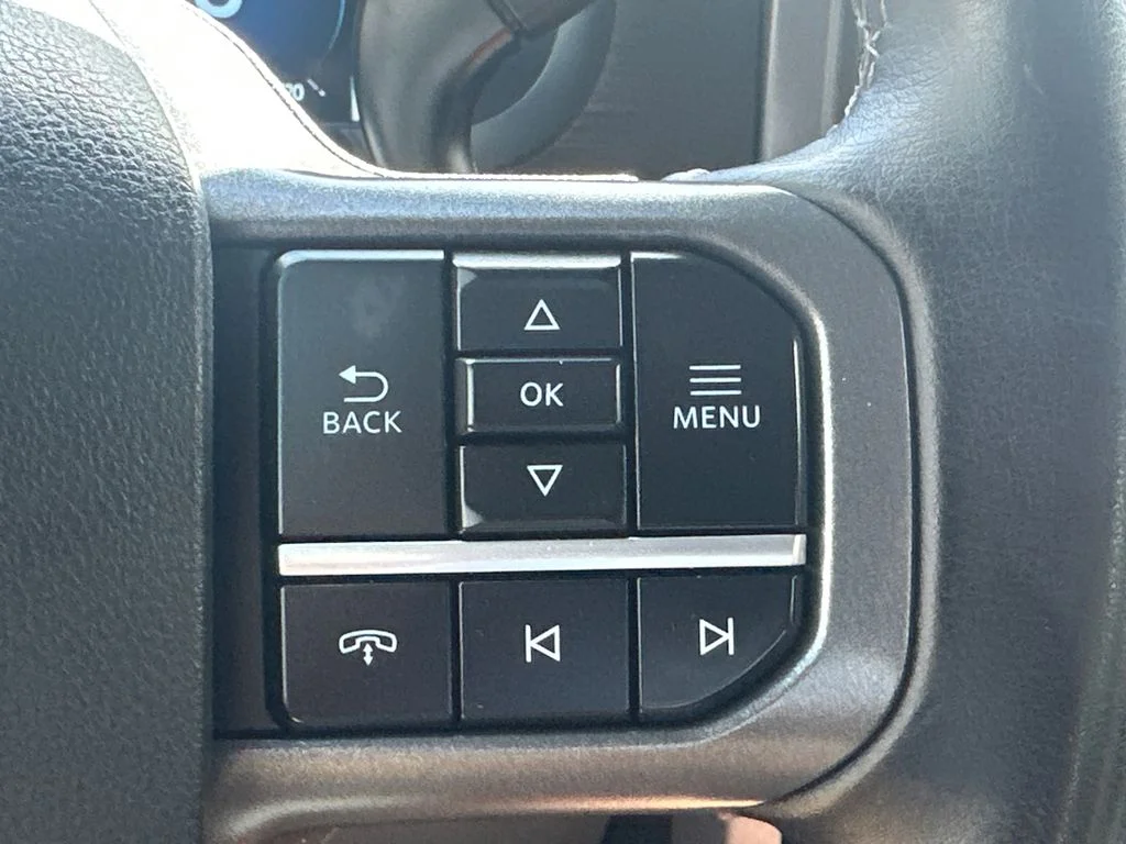 Used 2024 Black Ford XLT image 26