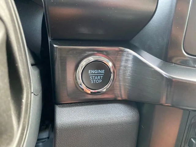 New 2026 Avalanche Ford F-250® Lariat® image 27