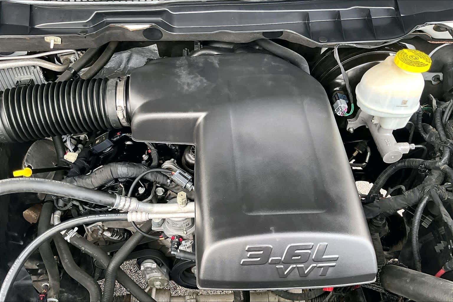 Used 2019 Bright White Clearcoat Ram Tradesman image 33