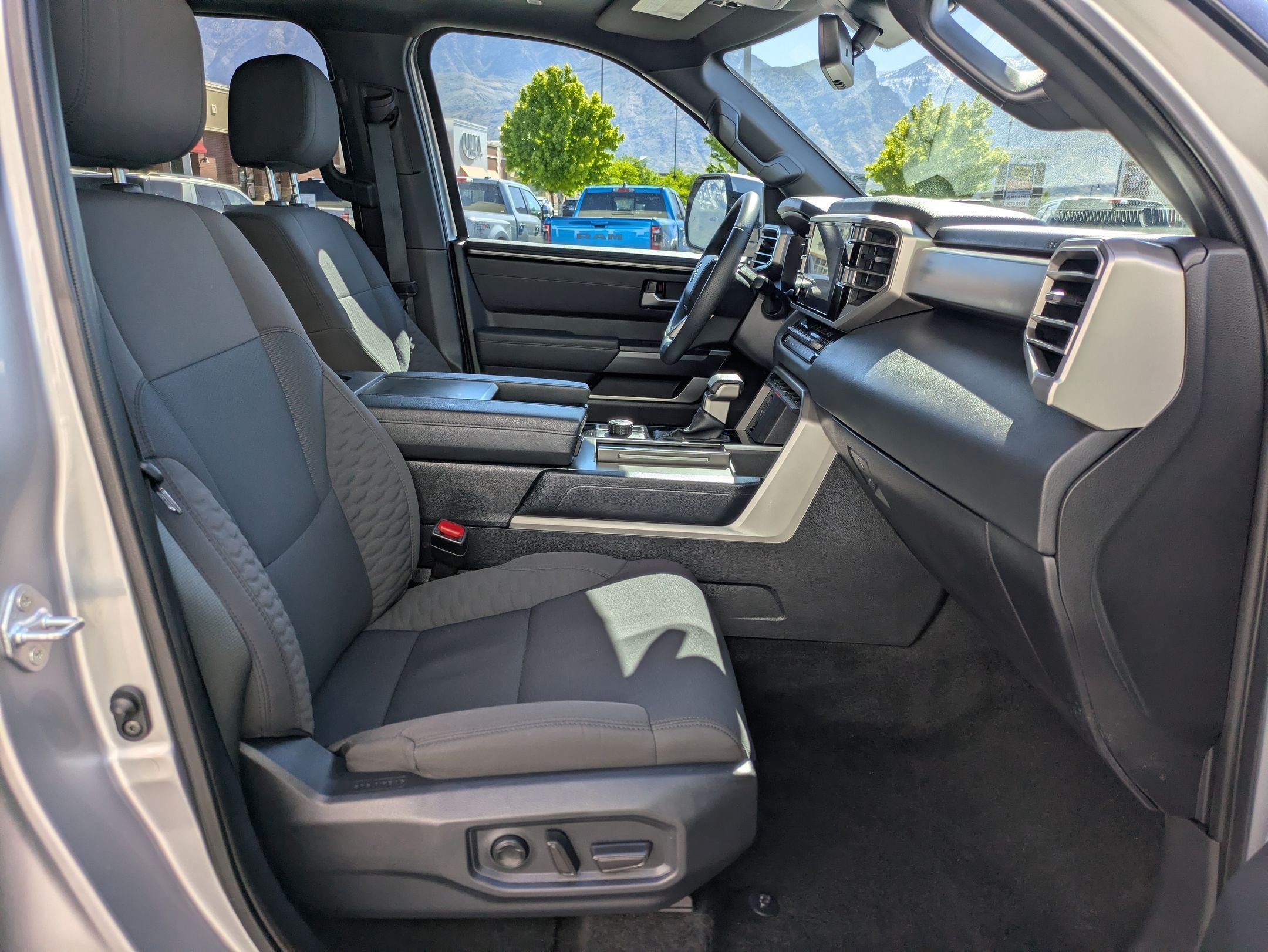 Used 2025 Celestial Silver Metallic Toyota SR5 image 32