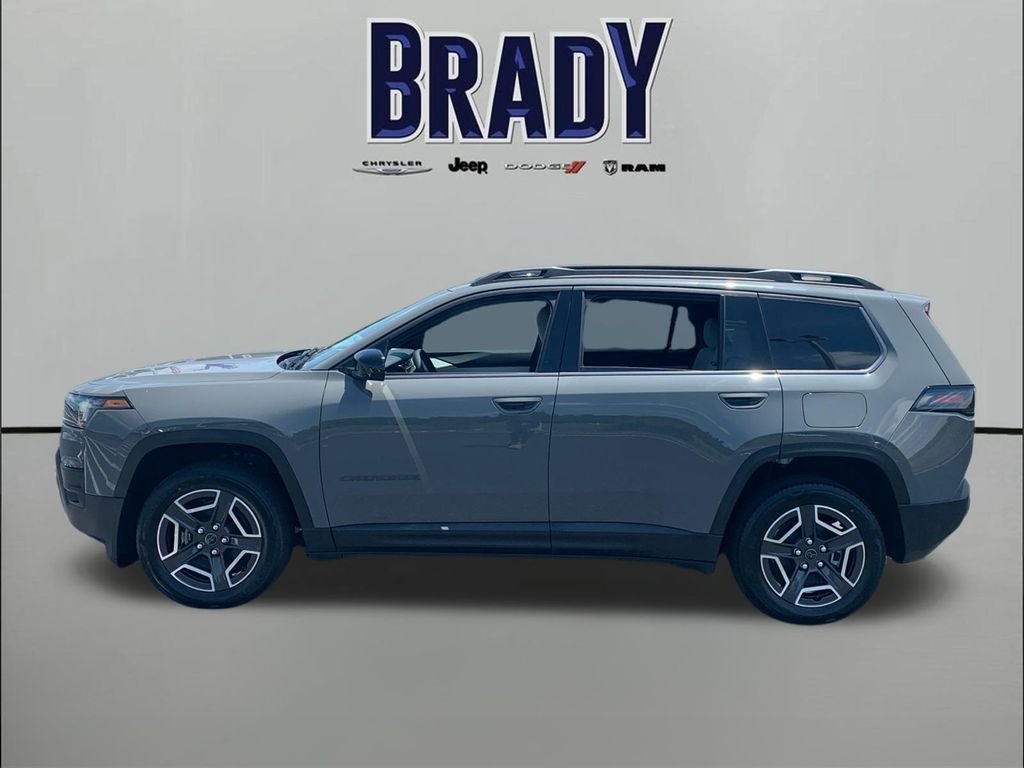 New 2026 Sting-Gray Clear-Coat Exterior Paint Jeep Laredo image 4