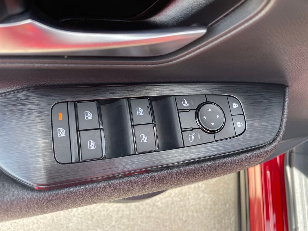 Used 2025 Red Nissan SV image 22