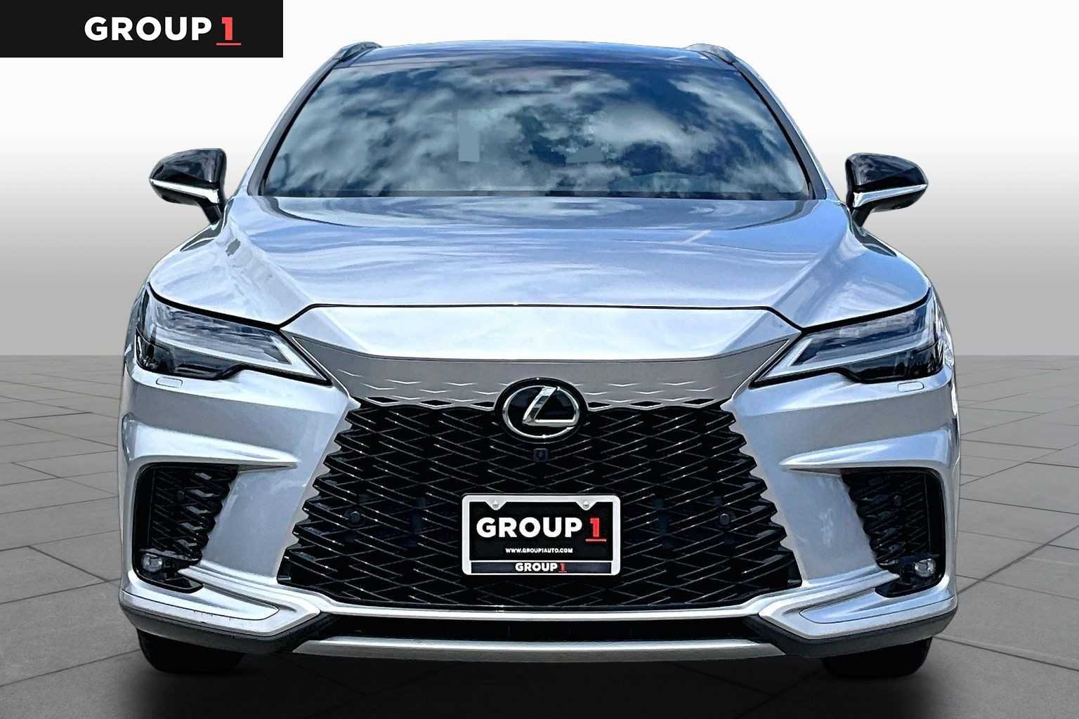 Used 2023 Iridium Lexus F SPORT Handling image 4