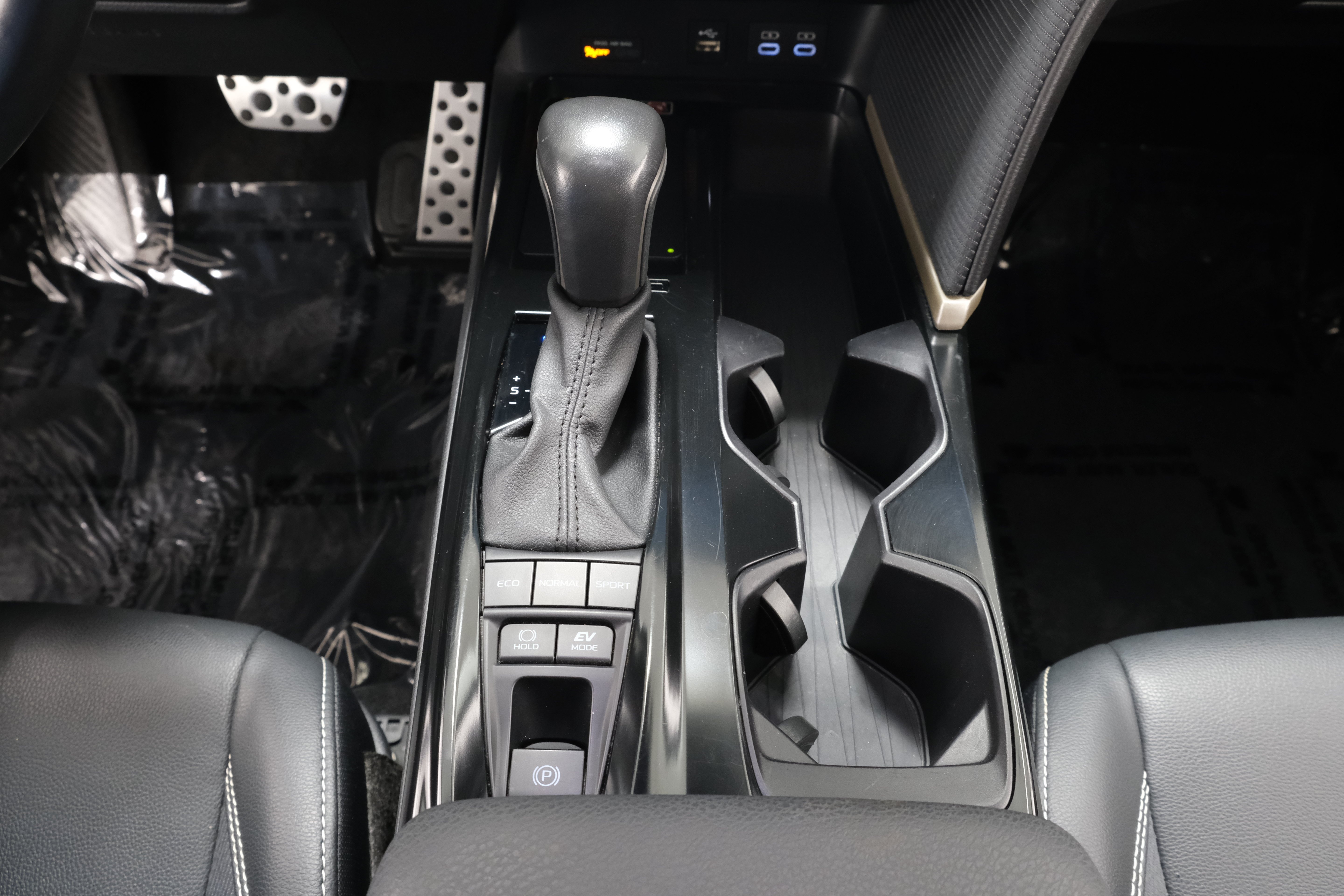 Used 2025 Heavy Metal Toyota SE image 23