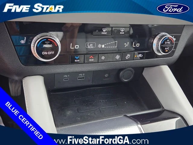 Used 2024 Gray Mitsubishi SEL image 21