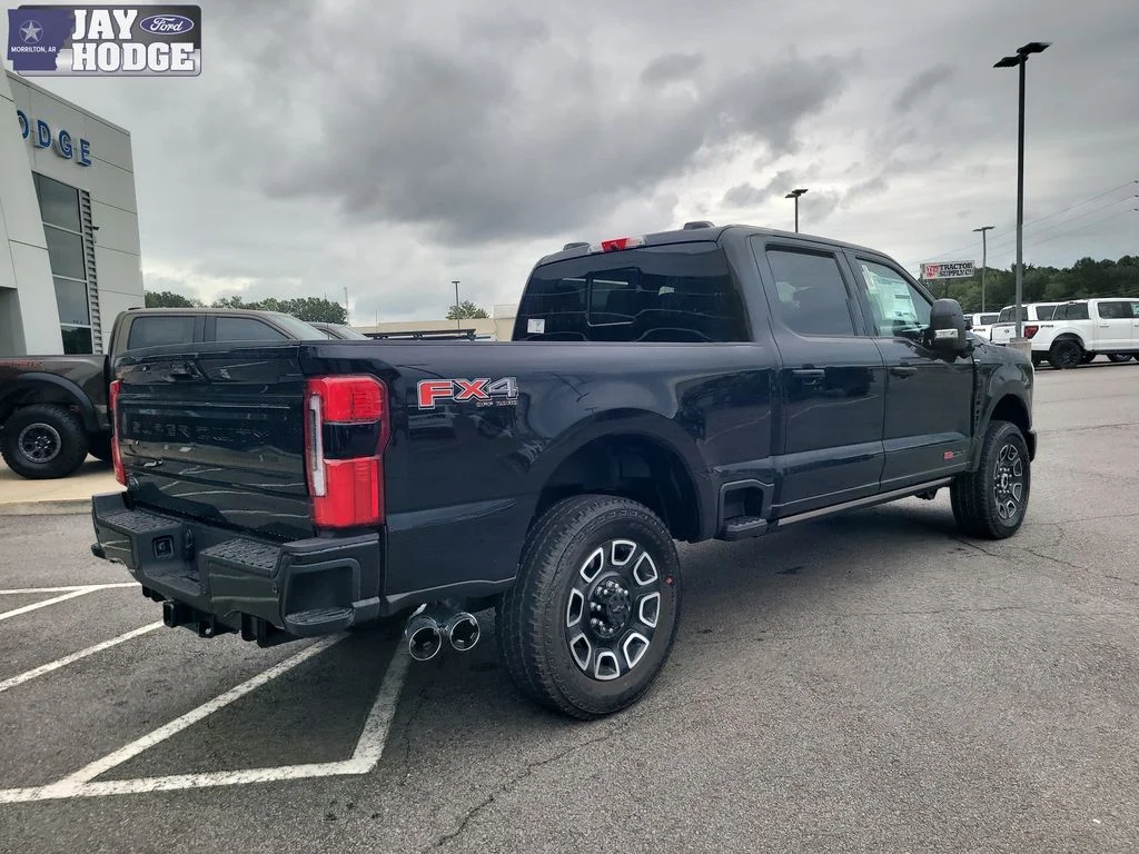 2026 Ford F-250 Super Duty Platinum - Photo 6