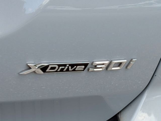 Used 2022 Gray BMW xDrive30i image 13