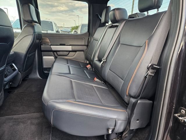 Used 2025 Black Metallic Ford LARIAT image 28