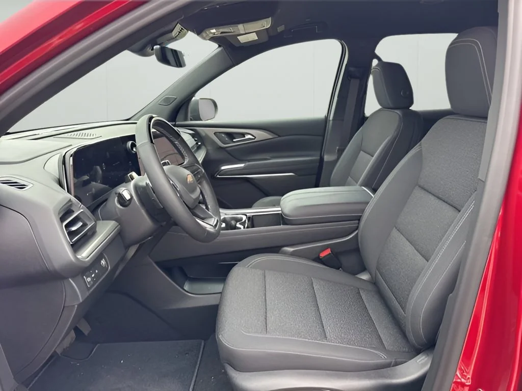 New 2026 Radiant Red Tintcoat Chevrolet LT image 7