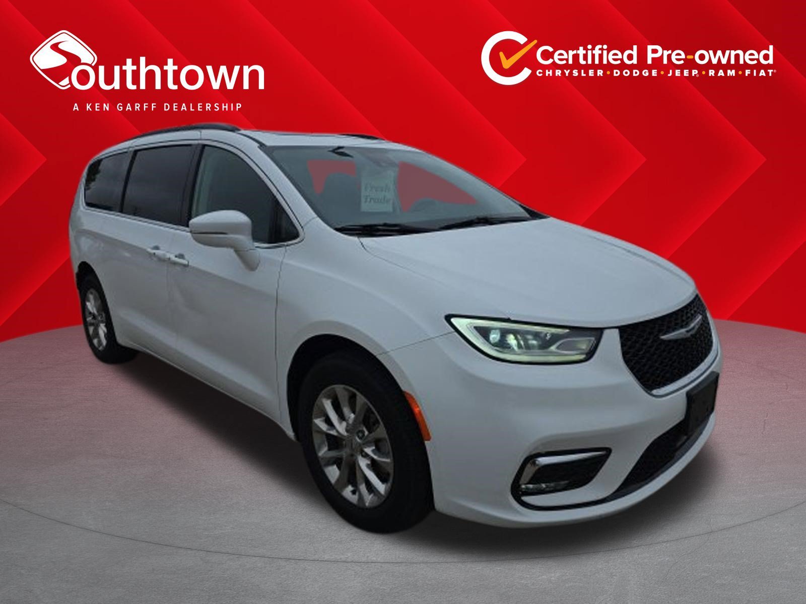 Certified Used 2022 Bright White Clearcoat Chrysler Touring L image 1