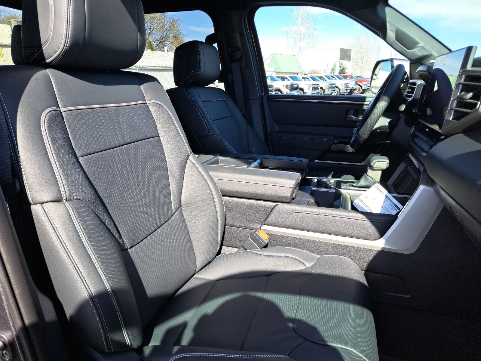 2026 Toyota Tundra Limited - Photo 34