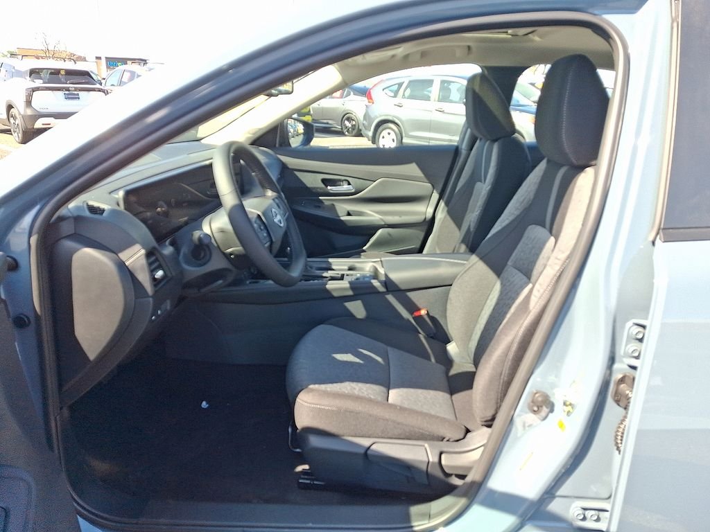 New 2026 Atlantic Gray Metallic Nissan SV image 5