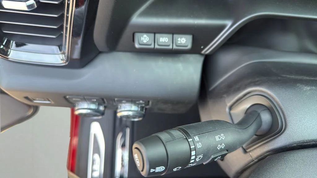 2026 GMC Sierra 1500 AT4X - Photo 33