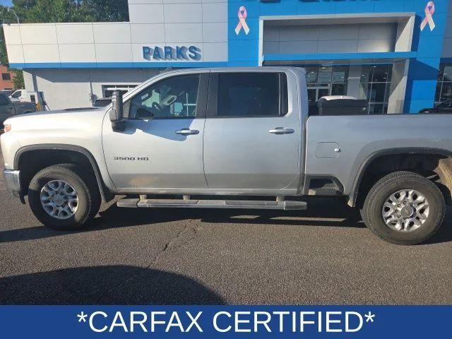 Used 2022 Silver Chevrolet LT image 2