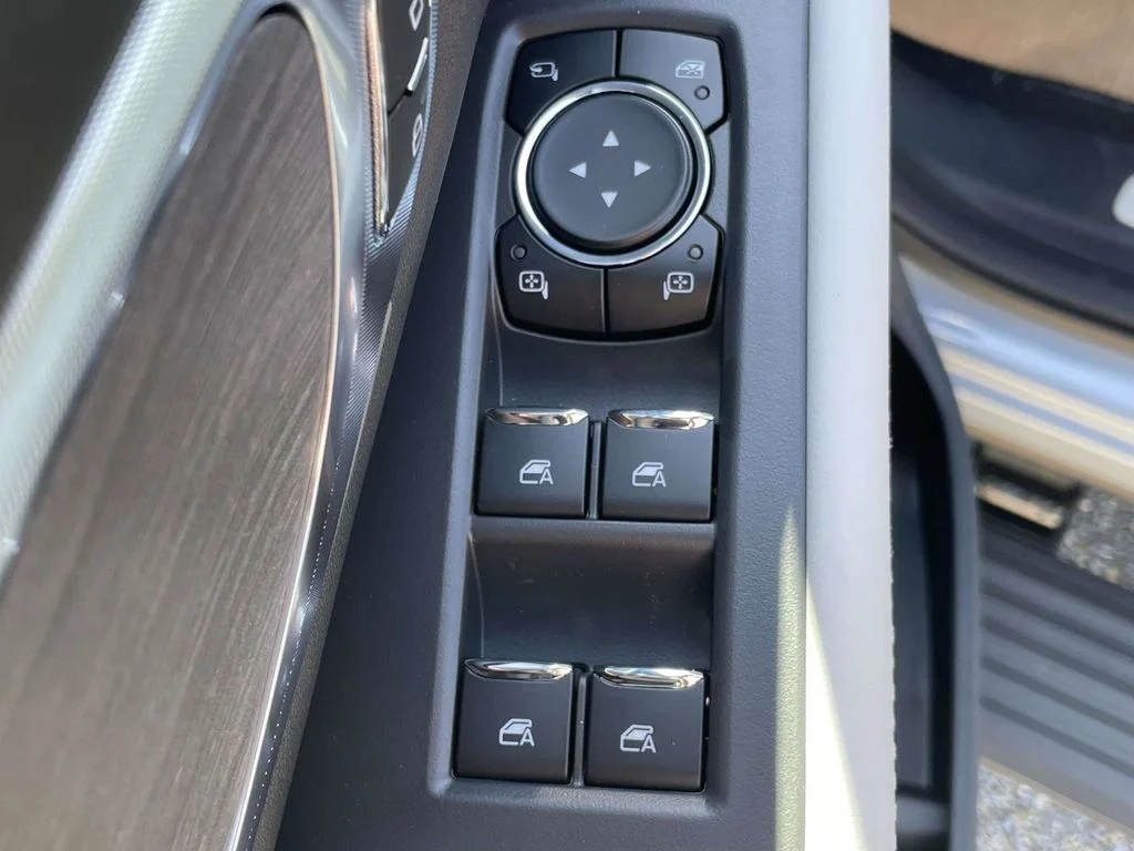 New 2026 Glacier Gray Metallic Tri-Coat Ford Platinum image 16