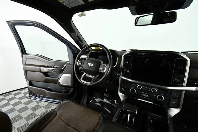Used 2021 Blue Ford King Ranch image 19