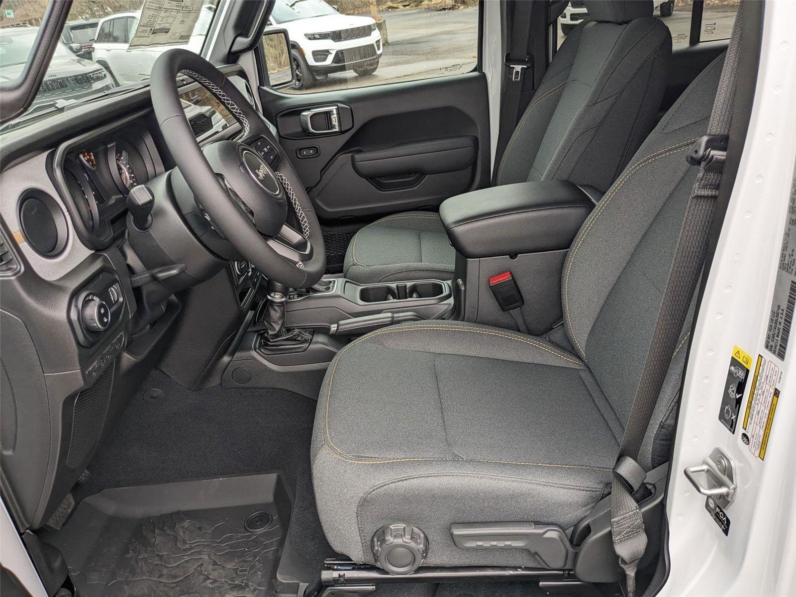 2025 Jeep Gladiator Sport S - Photo 10