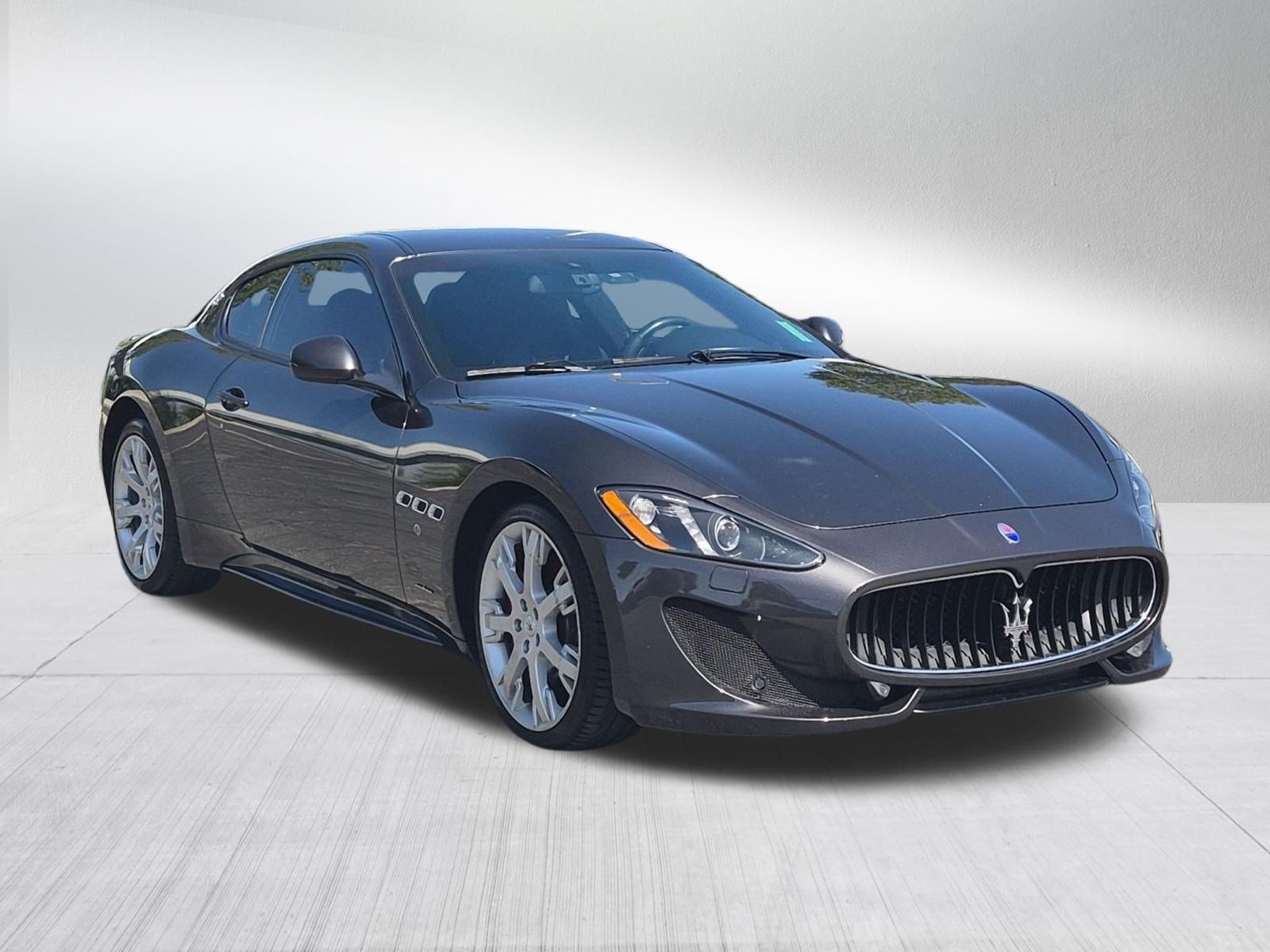 Used 2014 Gray Maserati Sport image 7