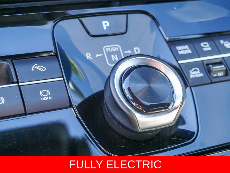 Used 2023 White Subaru Limited image 22
