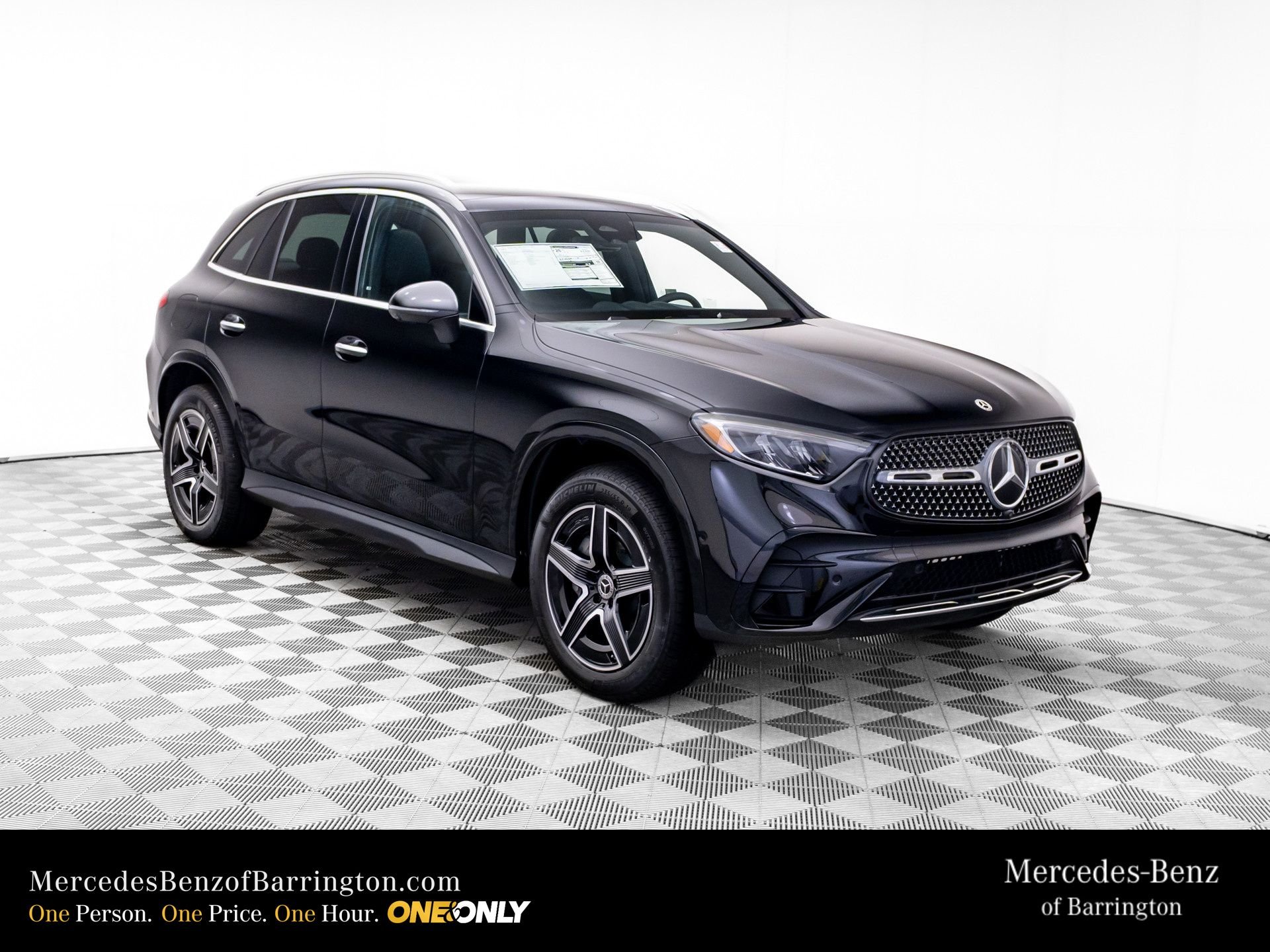 New 2026 Black Mercedes-Benz GLC 300 image 8