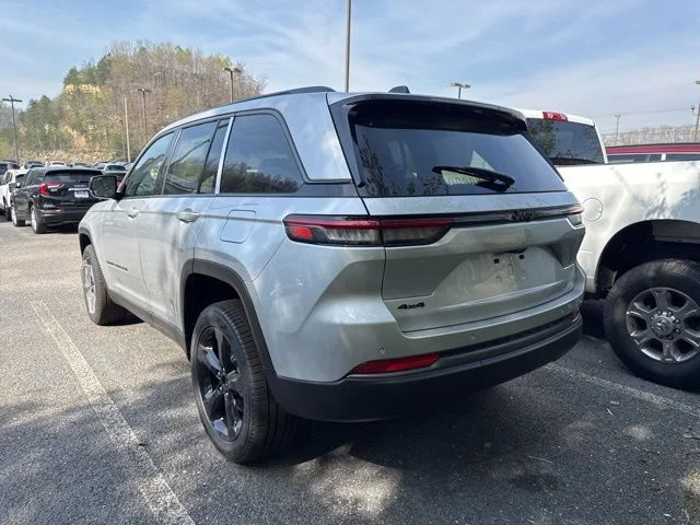 New 2026 Silver Jeep Limited image 4