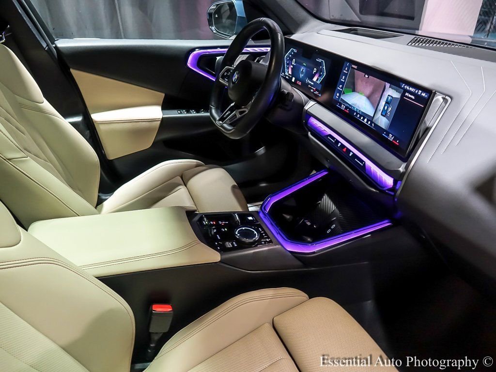 2025 BMW X3 - Image 32