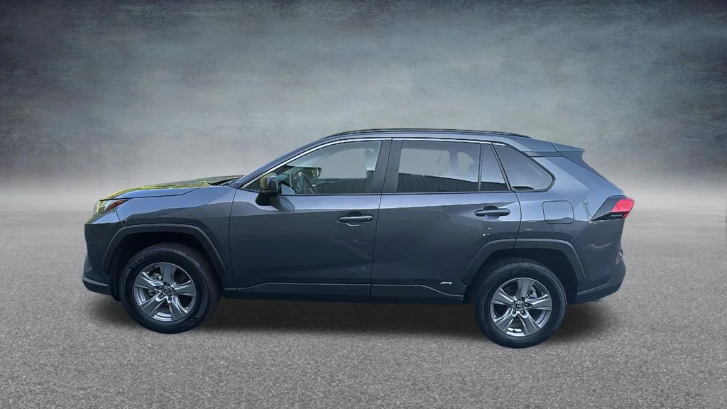 Used 2025 Gray Toyota LE image 7