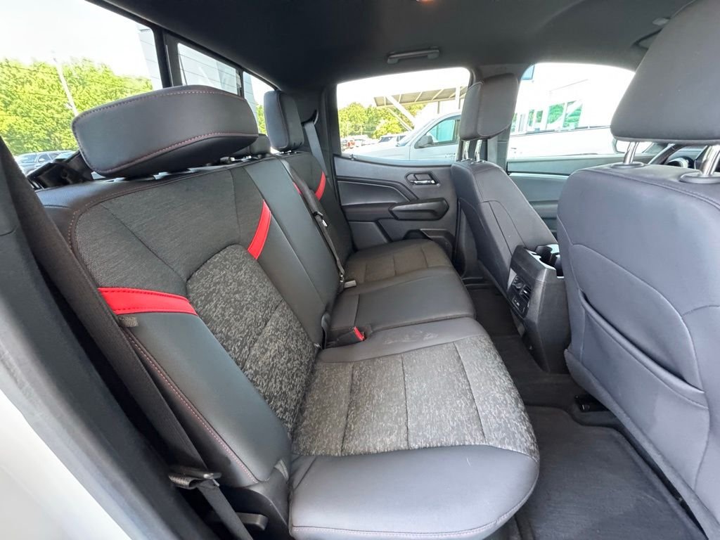 Used 2023 White Chevrolet Z71 image 24