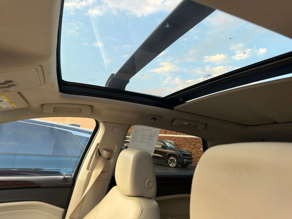 Used 2010 Red Cadillac Performance image 8