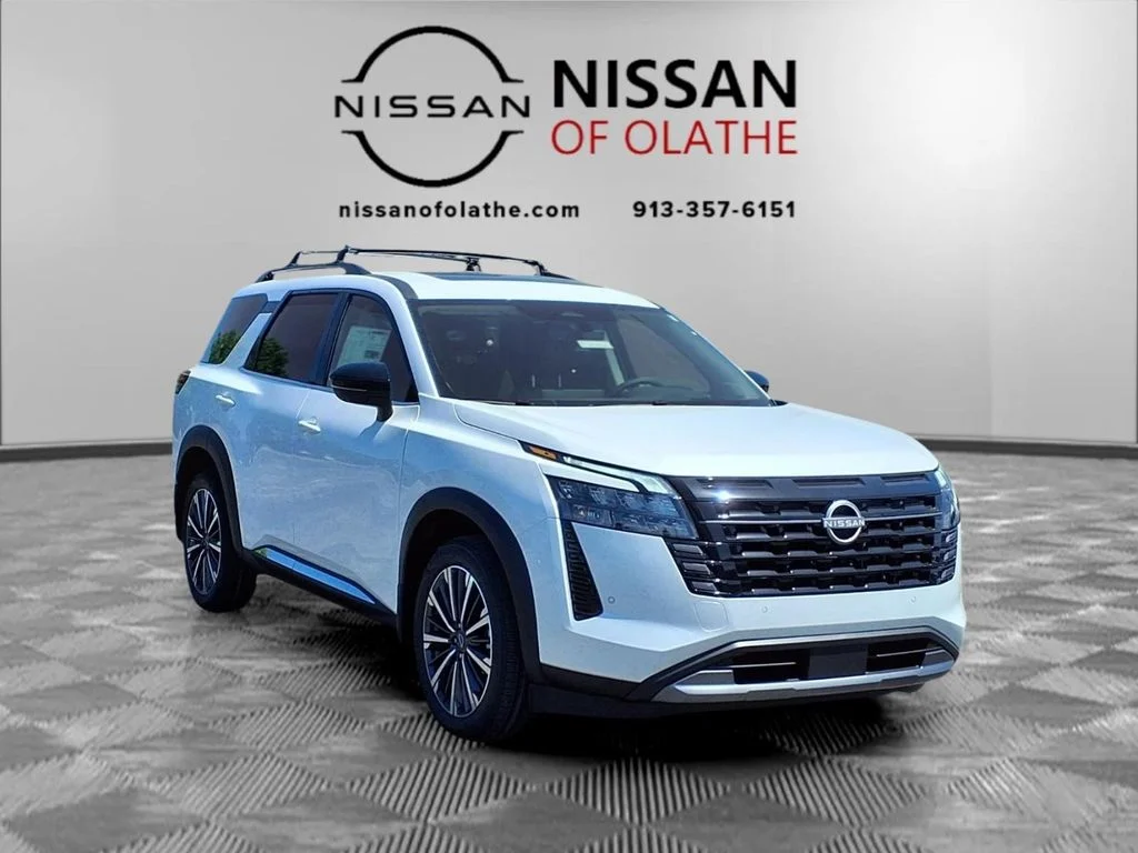 New 2026 Everest White Pearl TriCoat Nissan Platinum image 31