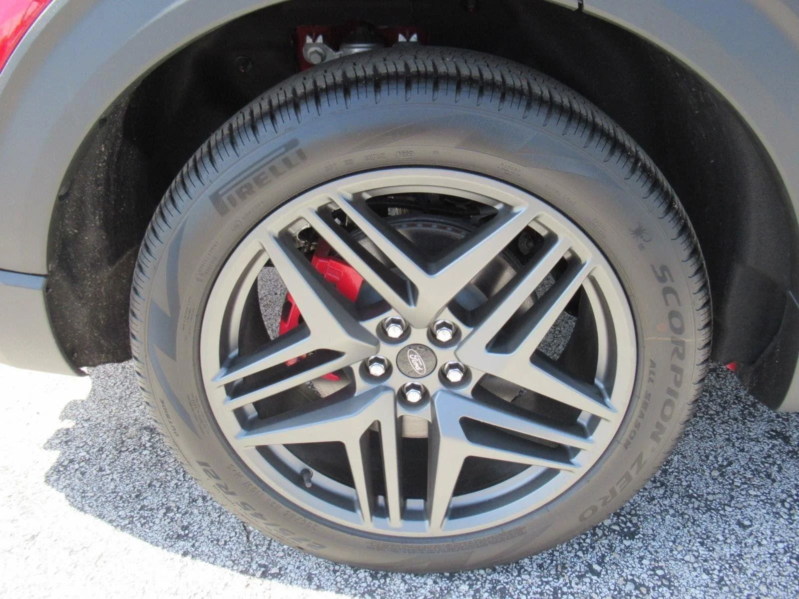New 2025 Rapid Red Metallic Tinted Clea Ford ST image 8