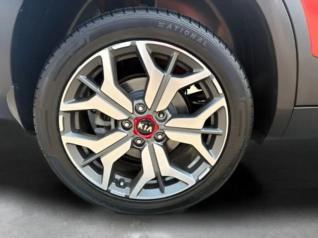 Used 2021 Orange Kia SX image 34