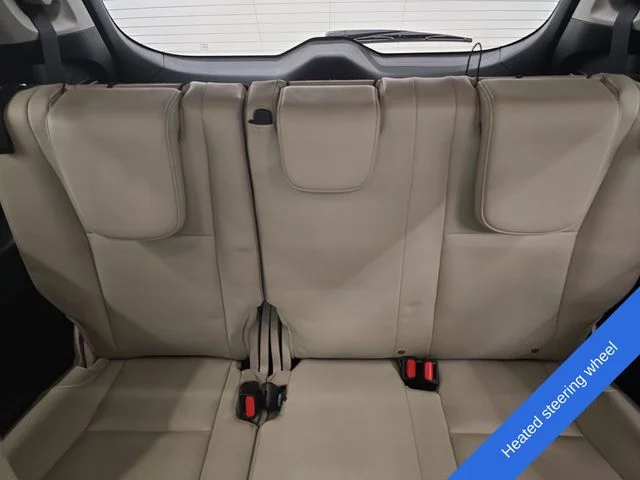 Used 2022 Crystal White Pearl Subaru Limited image 18