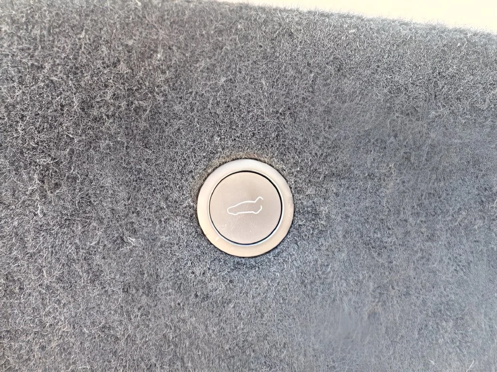 Used 2024  Tesla Long Range image 30