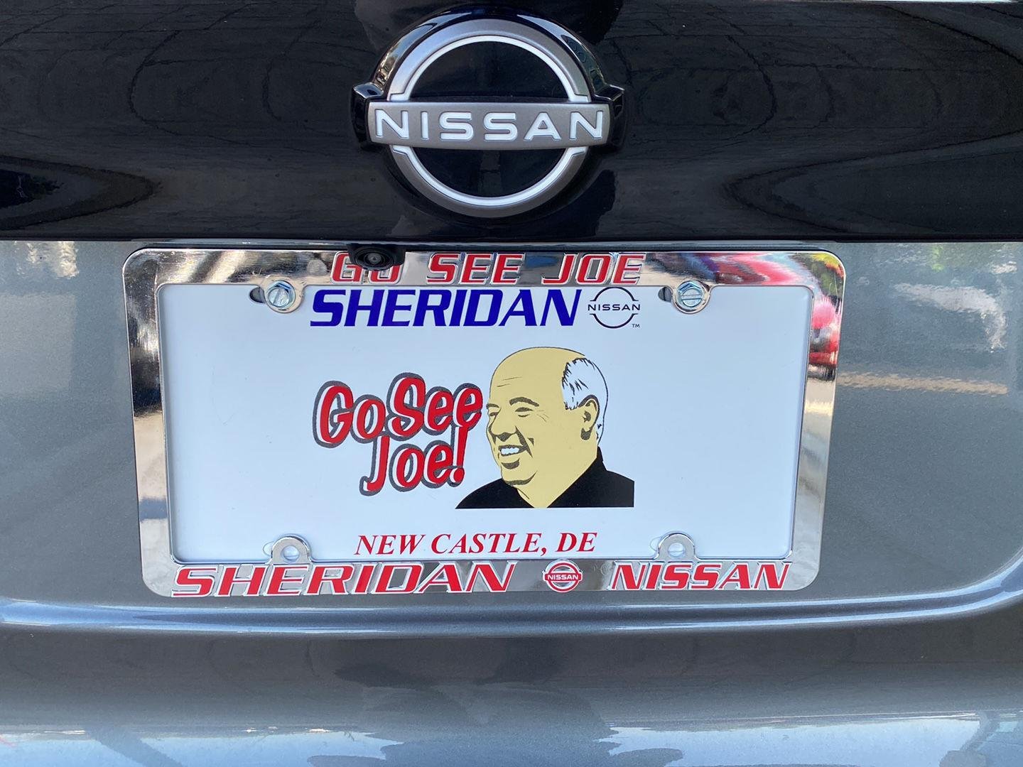 Certified Used 2025 Gun Metallic Nissan SR image 10