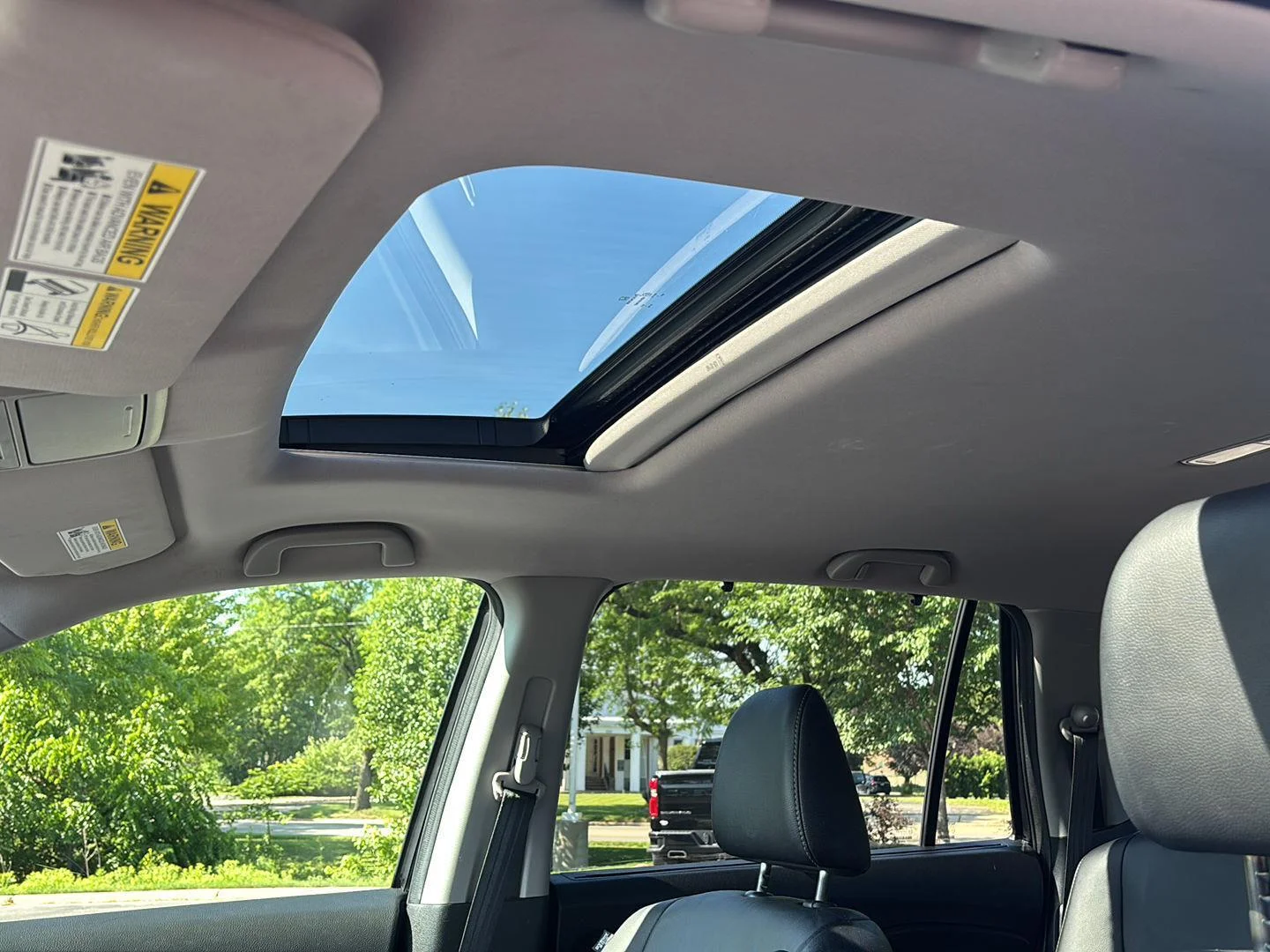 Used 2019 Crystal Black Pearl Honda EX-L image 38