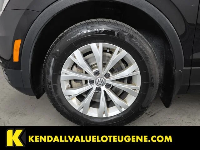 Used 2018  Volkswagen 2.0T S image 9