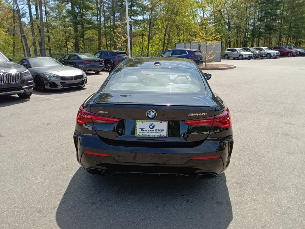 Used 2026 Black Sapphire Metallic BMW M440i xDrive image 8