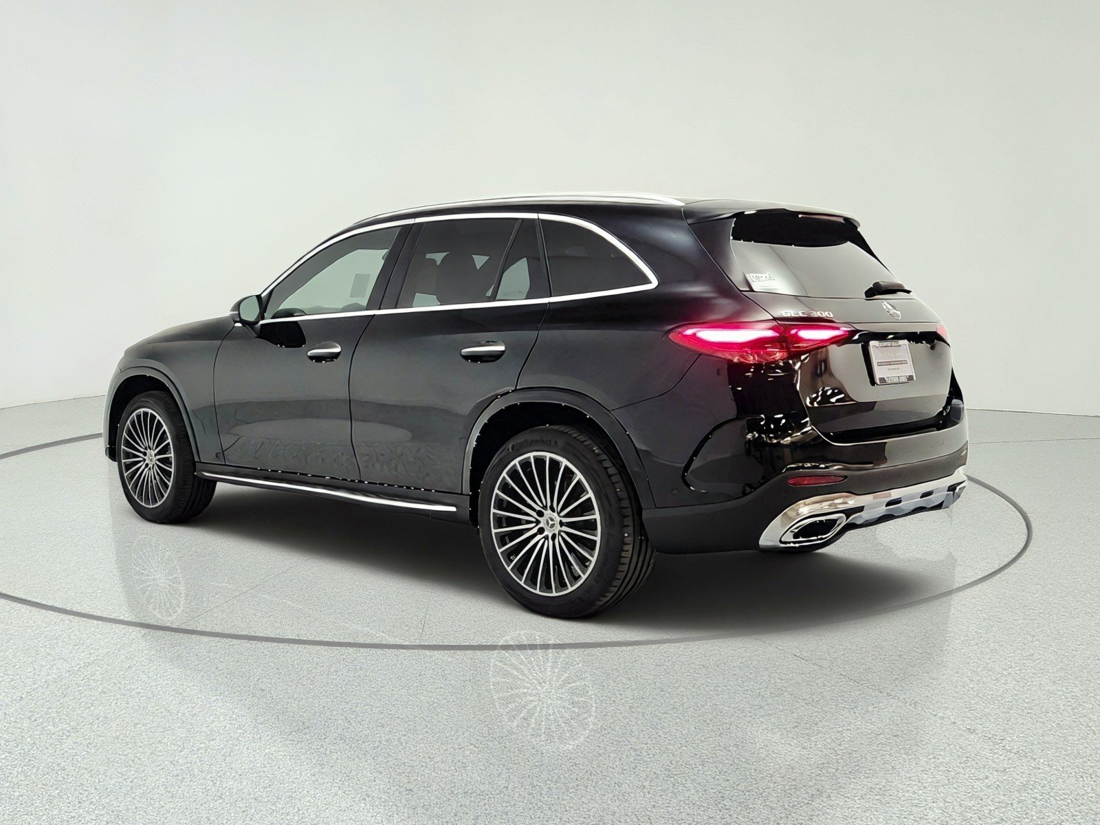 2026 Mercedes-Benz GLC Base - Photo 7