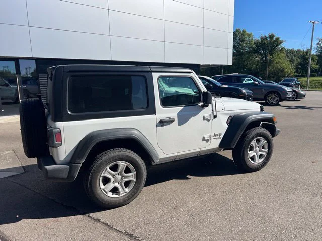 Used 2019 Bright White Clearcoat Jeep Sport S image 3